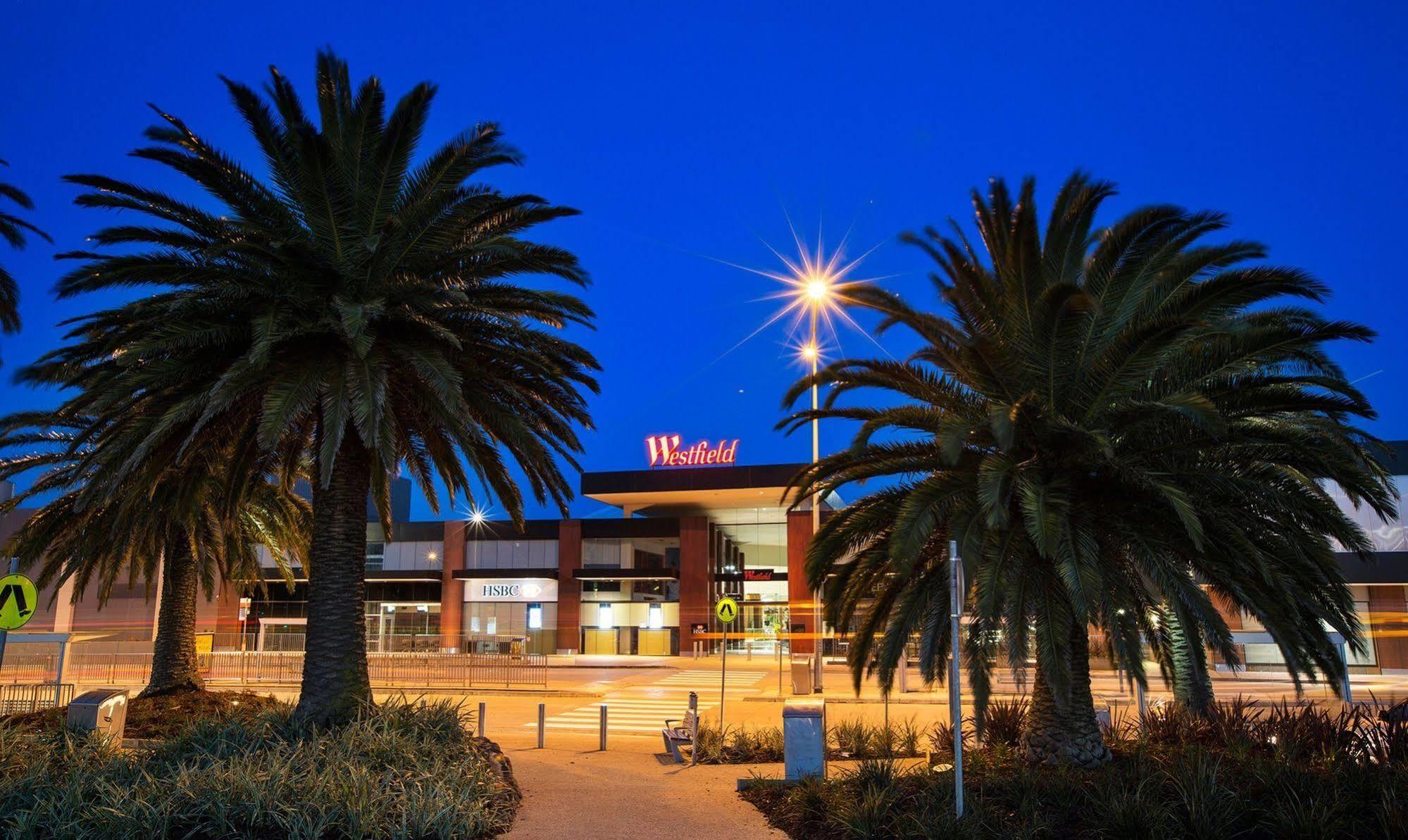 Nightcap At Shoppingtown Hotel Doncaster Exterior photo