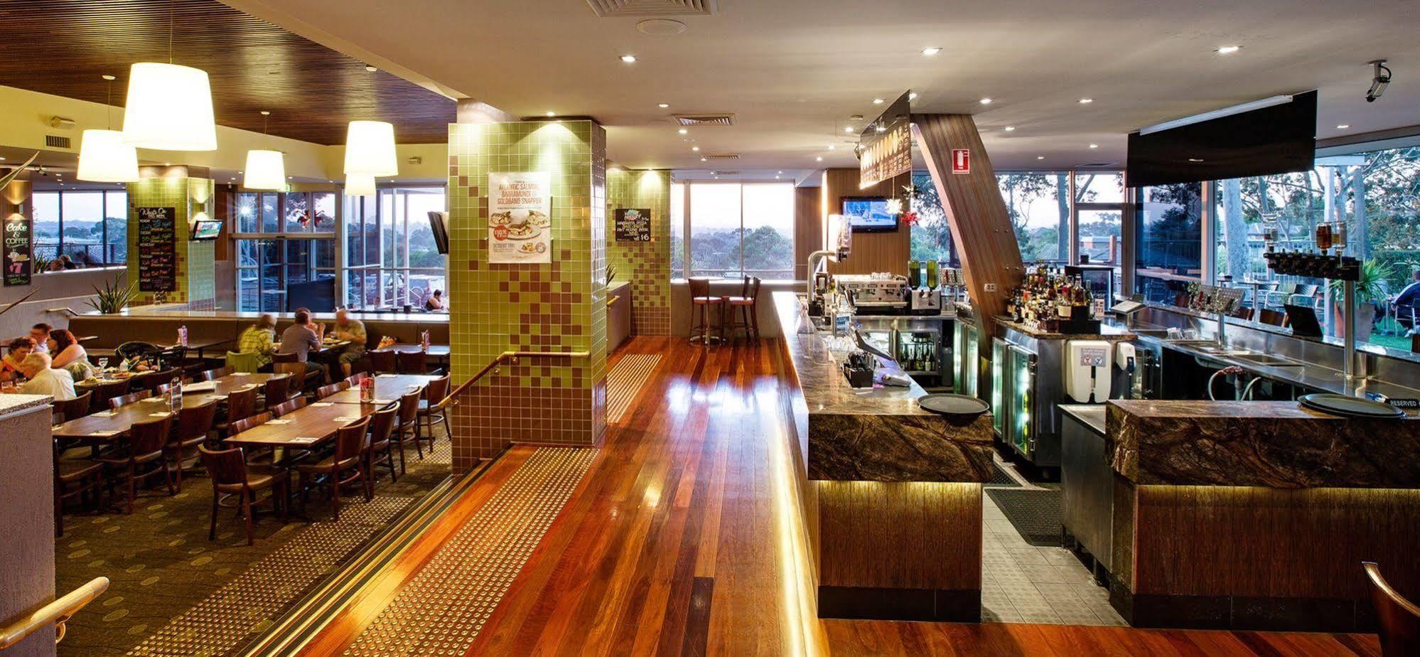 Nightcap At Shoppingtown Hotel Doncaster Exterior photo